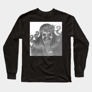 Flowy haired skull girl Long Sleeve T-Shirt